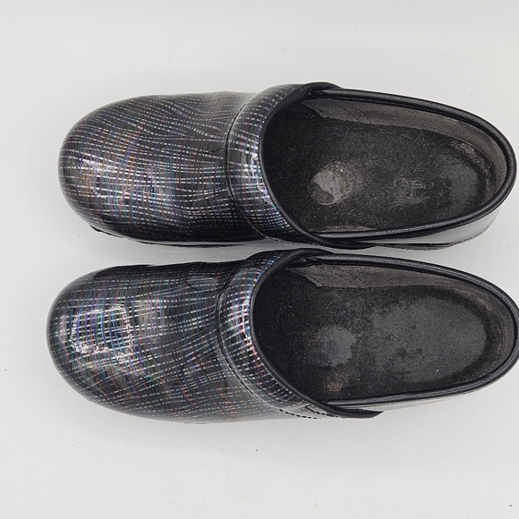 Dansko striped clog shoes size 37 US 6.5 / 7 - Picture 2 of 16